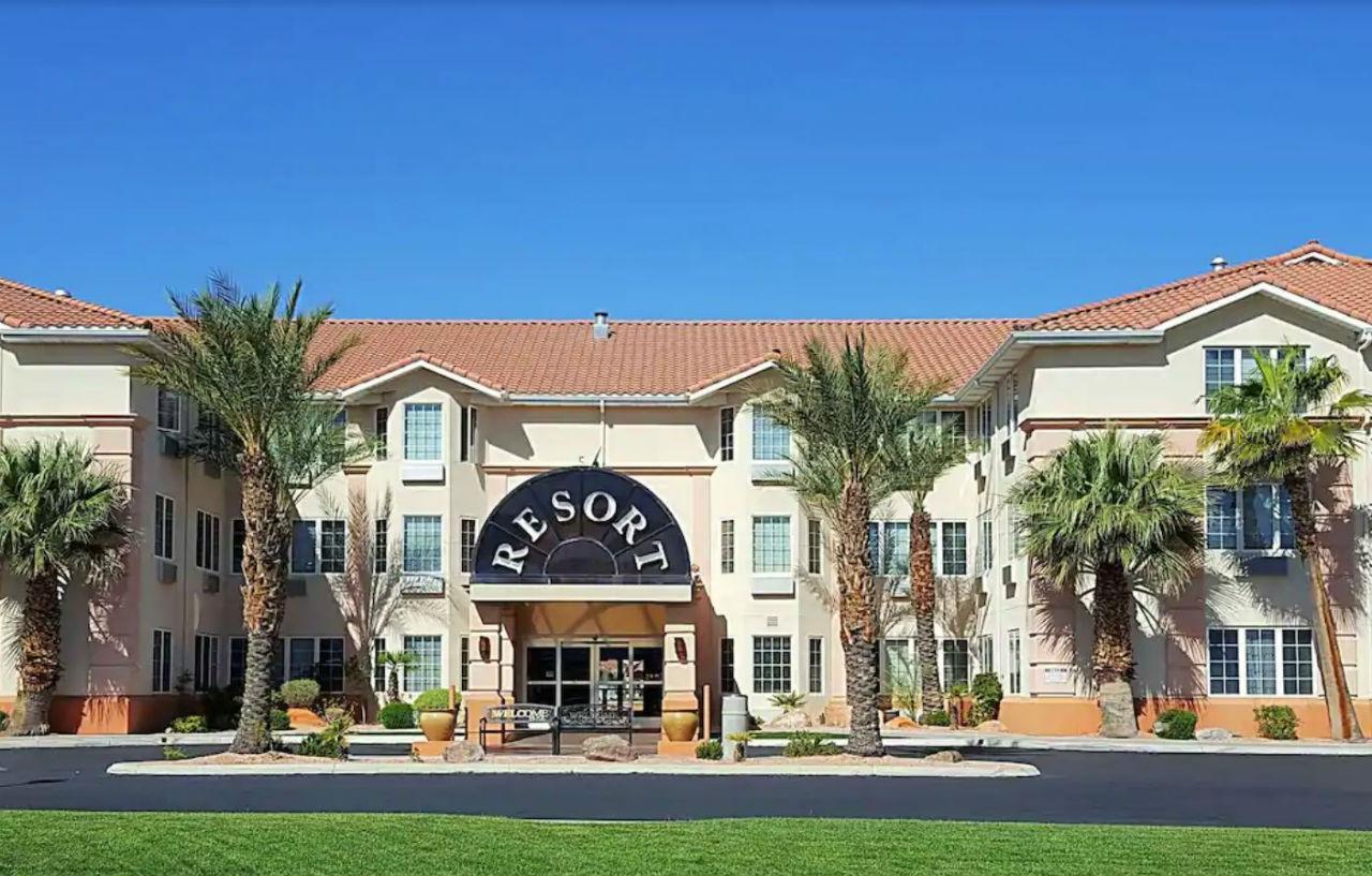 Mojave Edge Hotel Mesquite Exterior photo